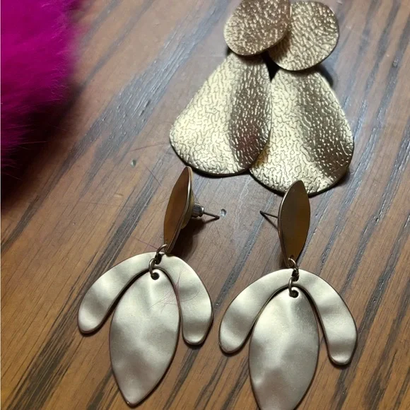 Earrings - Picture 6 of 6